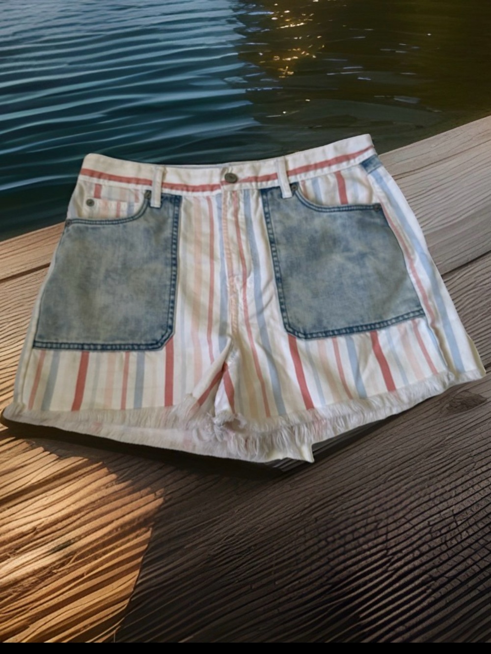 American Eagle Pastel Stripe Patch pocket Denim Mom Shorts~10